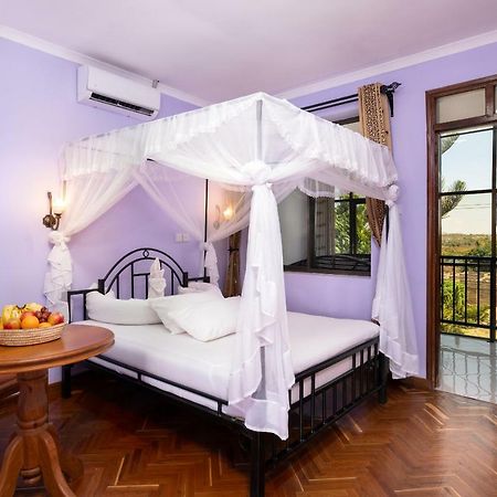 Mrimba Palm Hotel 阿鲁沙 外观 照片